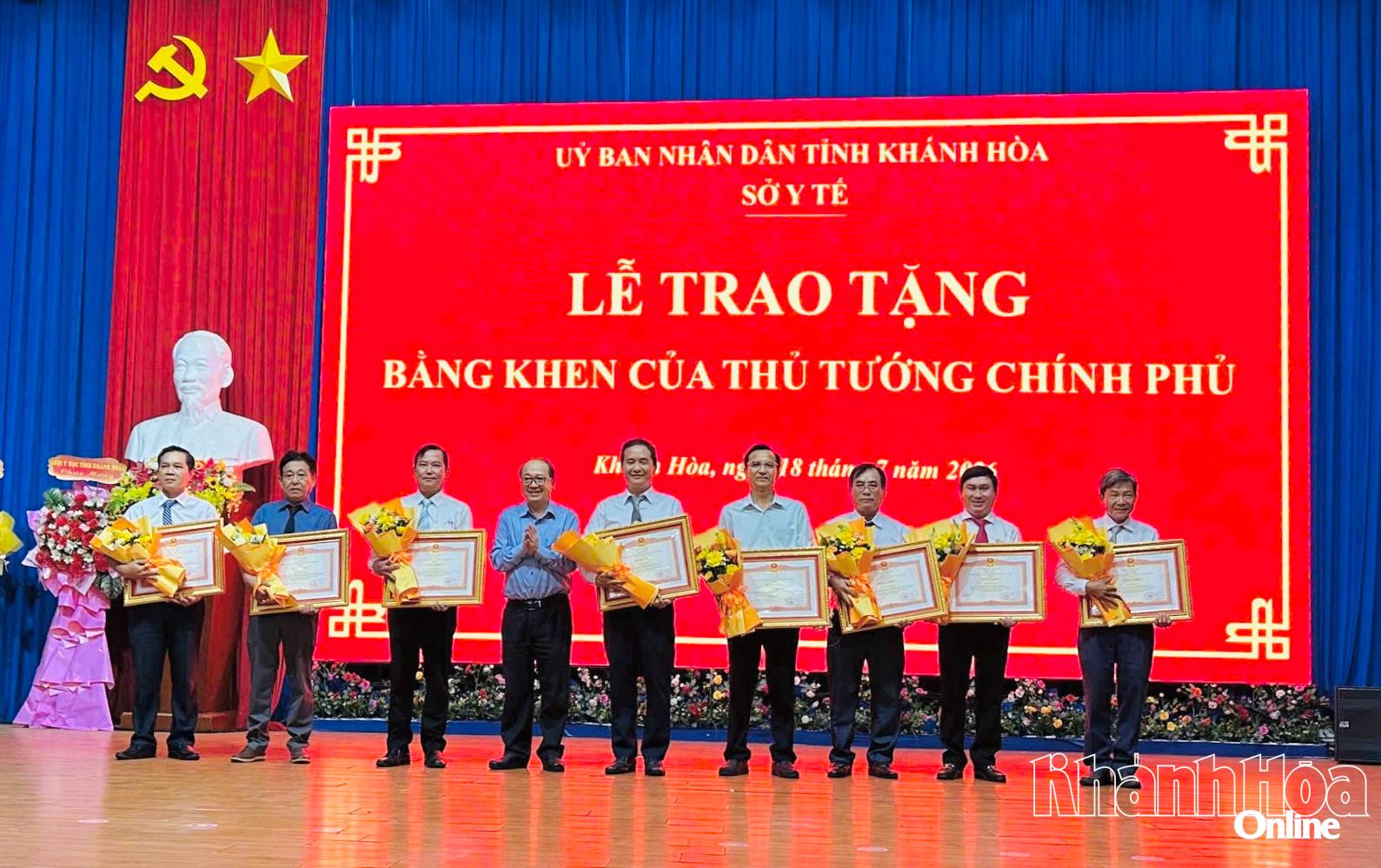 Ngành Y tế Khánh Hòa nâng cao chất lượng khám, chữa bệnh, đẩy mạnh chuyển đổi số vì sức khỏe nhân dân